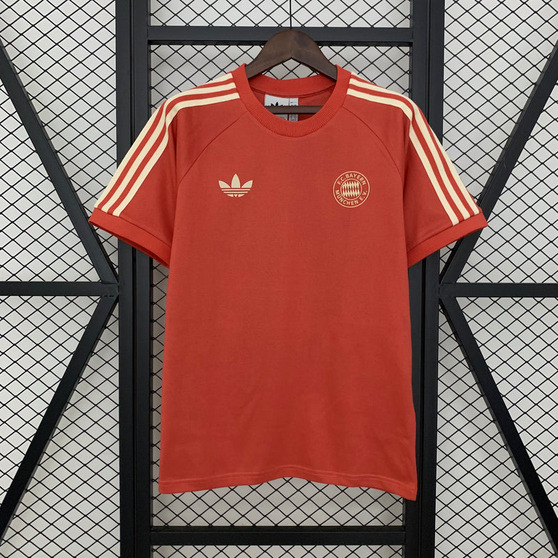 חולצת באיירן מינכן 24/25 - S-XXL בלבד